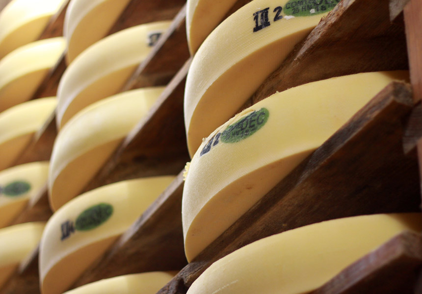 la-cave-a-fromage