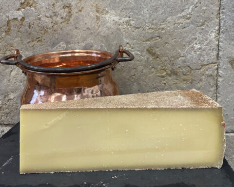 Comté AOP Fruité : 10 à 14 mois d'affinage