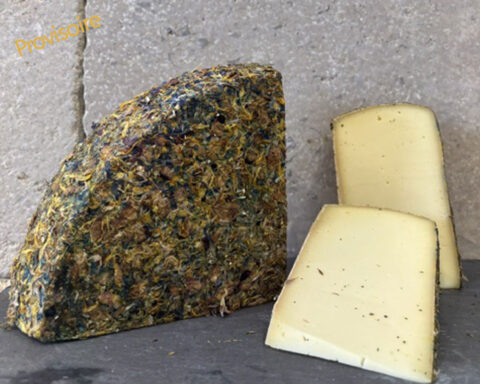 Tomme aux fleurs